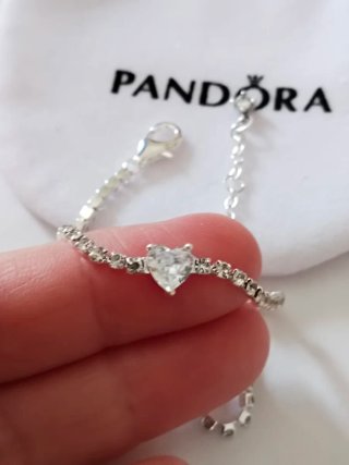 Pulsera Pandora Corazón Brillante Plata