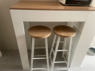Mesa alta cocina y 2 taburetes madera/metal