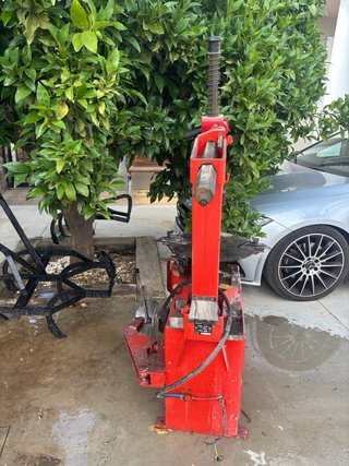 Desmontadora de ruedas profesional