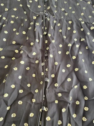 Vestido camisero Zara lunares negro y dorado