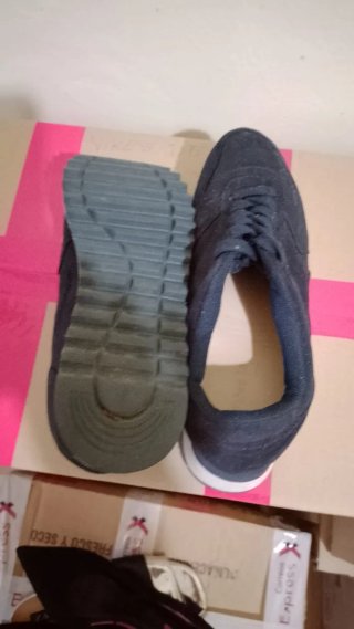 Sandalias Zara Tacon Blanco y Negro