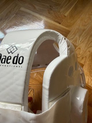 Casco Daedo WKF Talla S