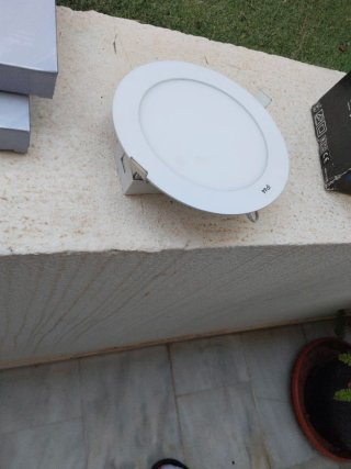 Iluminaria LED Empotrable Roblan (Nuevas) 1 apliq