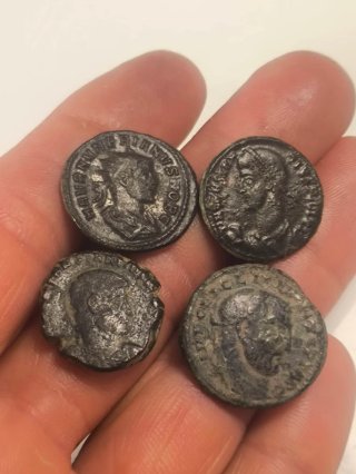Lote 4 Monedas Romanas Bajo Imperio