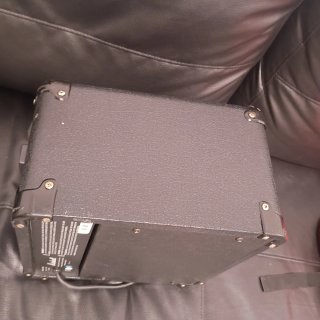 Marshall MG10CD
