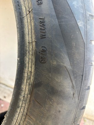 Neumático Pirelli Scorpion 275/45 R20