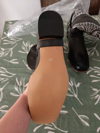 Botas camperas hombre negras