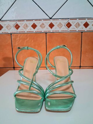 Tacones de fiesta verdes