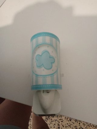 Luz nocturna infantil nube
