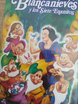 VHS Blancanieves y los 7 Enanitos