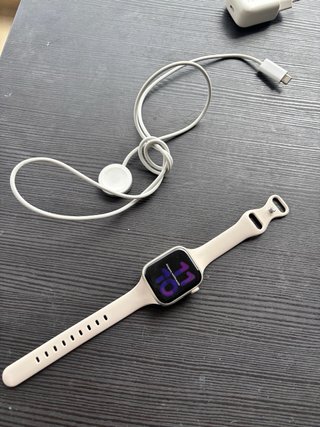 Apple Watch Series 8 41mm Beige/Plata