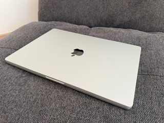 MacBook Pro 16 M3 Pro 18GB RAM 512GB SSD Plata
