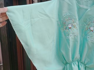 Blusa caftano turchese con ricami