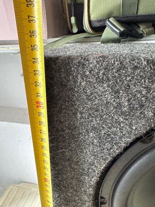 Subwoofer Magnat con etapa JBL