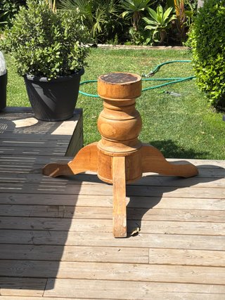 Base de mesa de madera