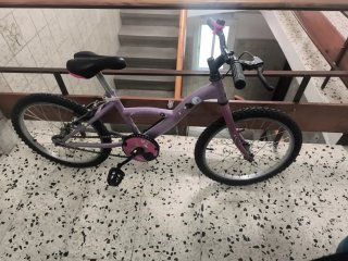 Bicicleta infantil morada