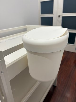 Cambiador Bebé Blanco Ikea con complementos
