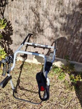 Portabicicletas de porton trasero THULE ClipOn