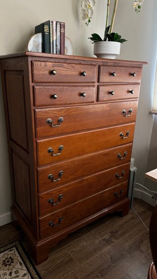 Dormitorio roble macizo americano — €750.