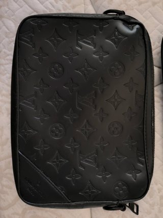Bolso Louis Vuitton Negro con Monedero