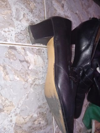 Zapatos de tacón negros talla 40