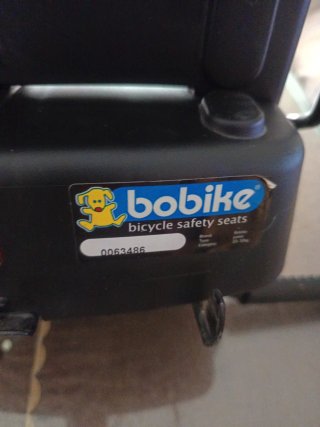 Sillita para montar a niño en la bici.