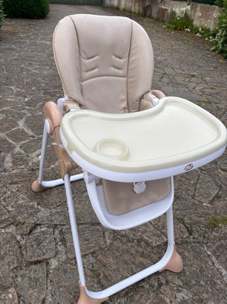 Trona infantil en muy buen estado