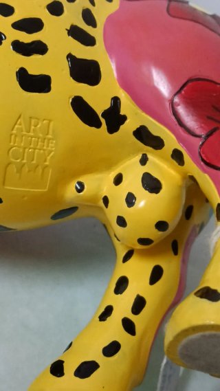 Colección Art In The City Figuras Decorativas