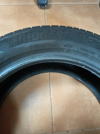 Neumático suelto Bridgestone 205/55R16 91V