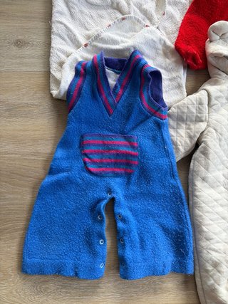 Lote de 8 piezas :abrigos,toallas, gorro ,guantes,