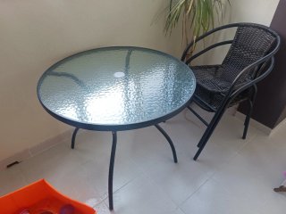 Conjunto mesa y sillas terraza/jardín