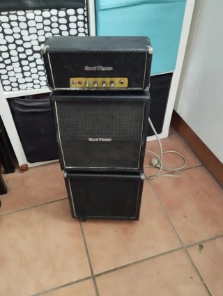 Guitarra Electroacústica Negra