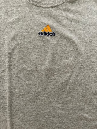 Camiseta Adidas Gris Talla M