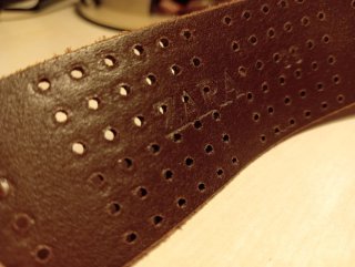 Cinturón Zara Hombre Perforado.