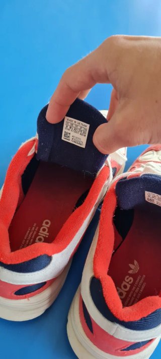 Adidas Yung-1 Sneakers Blu/Rosse/Bianche