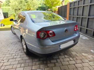 VOLKSWAGEN PASSAT 2.0 TDI 140cv