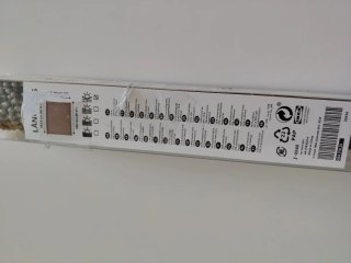 Estor de IKEA  Barra Cortina Burdeos