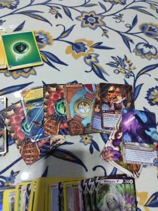 Lote 230 Pokémon y Dragon Ball  FantRiders Fornite