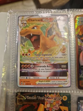 Charizard VASTRO Carta Pokémon