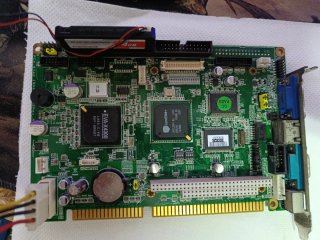 Chasis Industrial ICP Advantech Vintage Restaurado