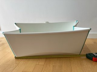 Bañera Stokke plegable + adaptador recién nacido