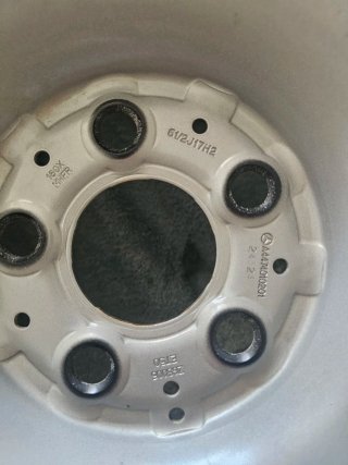 Rueda de repuesto Neumático 225/55 R17 101V