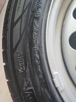 Rueda de repuesto Neumático 225/55 R17 101V