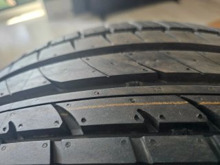 Rueda de repuesto Neumático 225/55 R17 101V