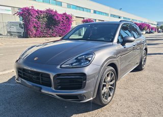 Porsche Cayenne E-Hybrid 462cv