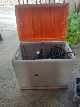 Depuradora Arena Piscina y piscina Stell pro.