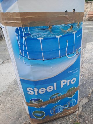 Depuradora Arena Piscina y piscina Stell pro.