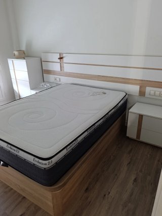 Habitación Matrimonio-Cabecero, mesitas y sinfoer