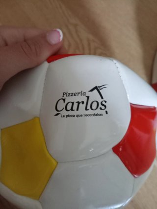 2 Palloni da Calcio Bianchi, Rossi e Gialli