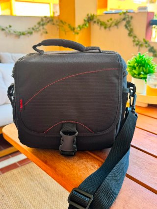 NIKON D3200